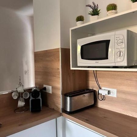 Appartement Avec Jardin Cassis Bagian luar foto