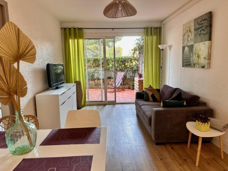 Appartement Avec Jardin Cassis Bagian luar foto